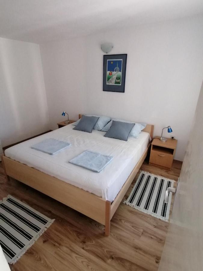 Ferienwohnung Apartman Nora Hvar Town Exterior foto