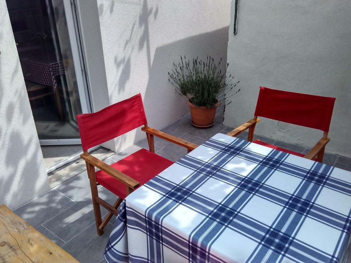Ferienwohnung Apartman Nora Hvar Town Exterior foto