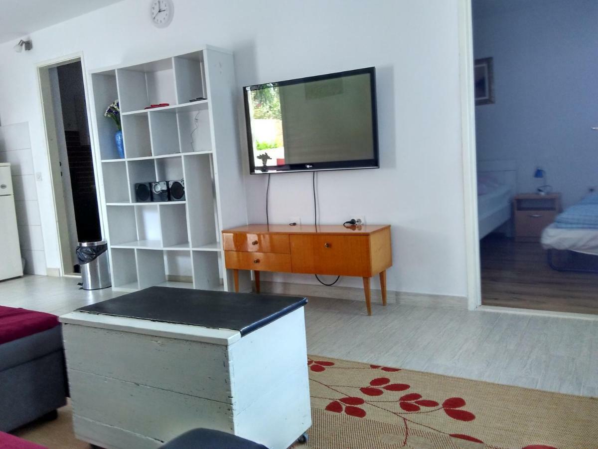 Ferienwohnung Apartman Nora Hvar Town Exterior foto